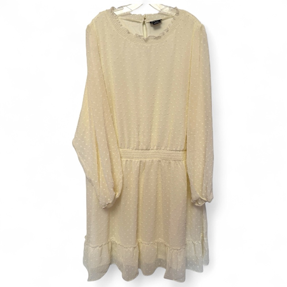 City Chic ivory lace ruffle dress, scallop hem – 22 (long sleeve)
